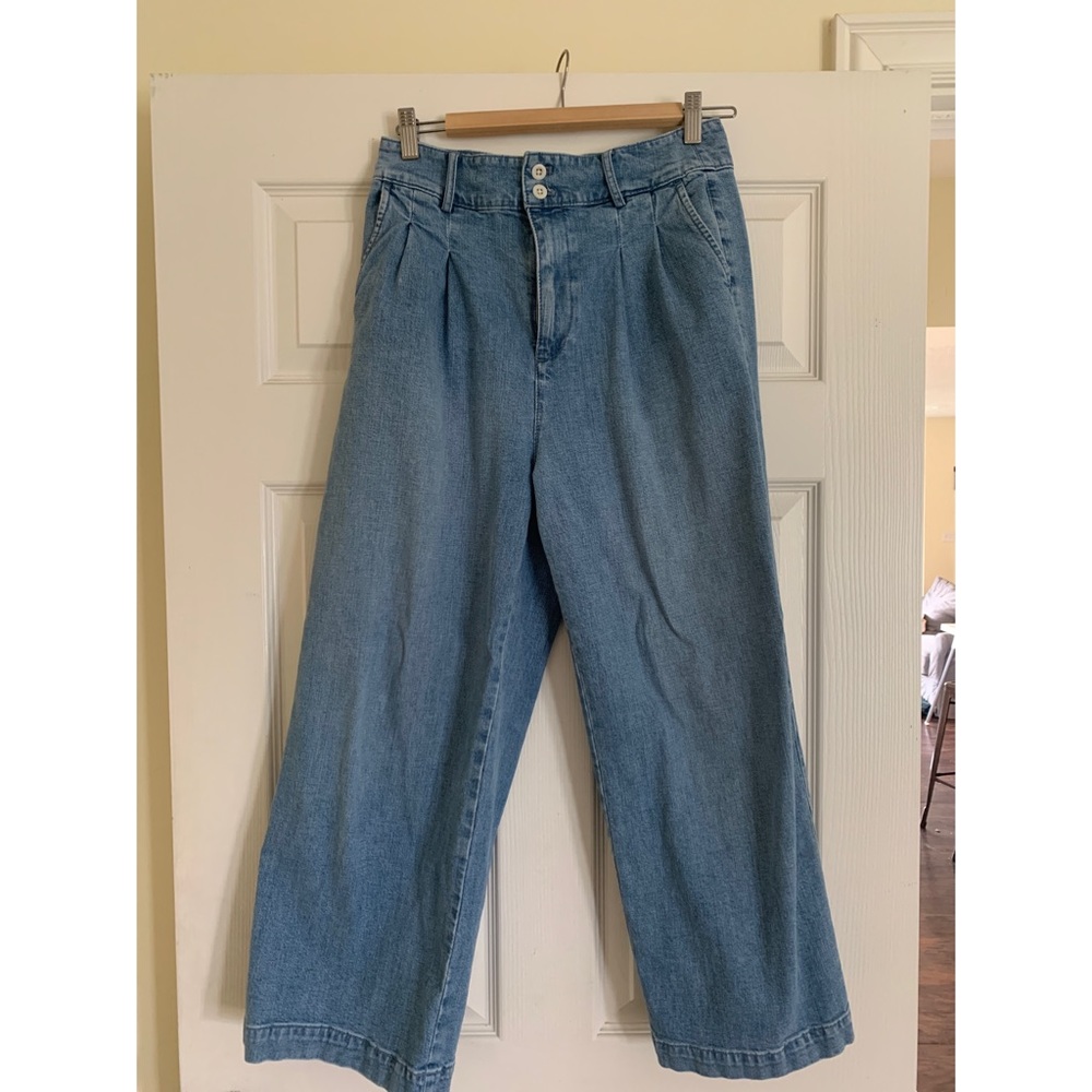 Wide leg pants